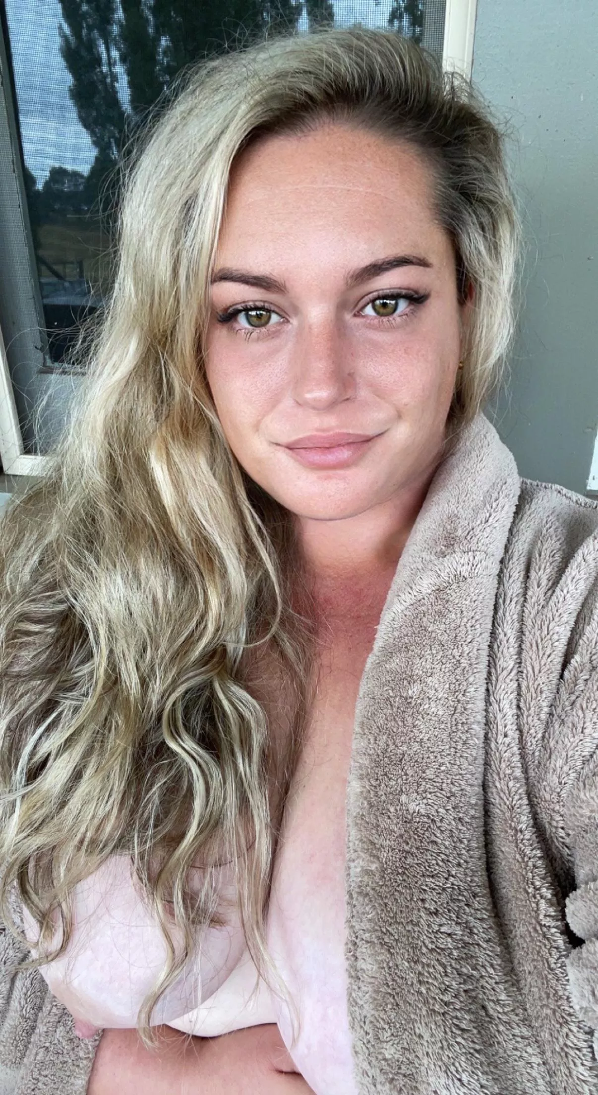 Can I suck your cock before you breed me raw? 😈