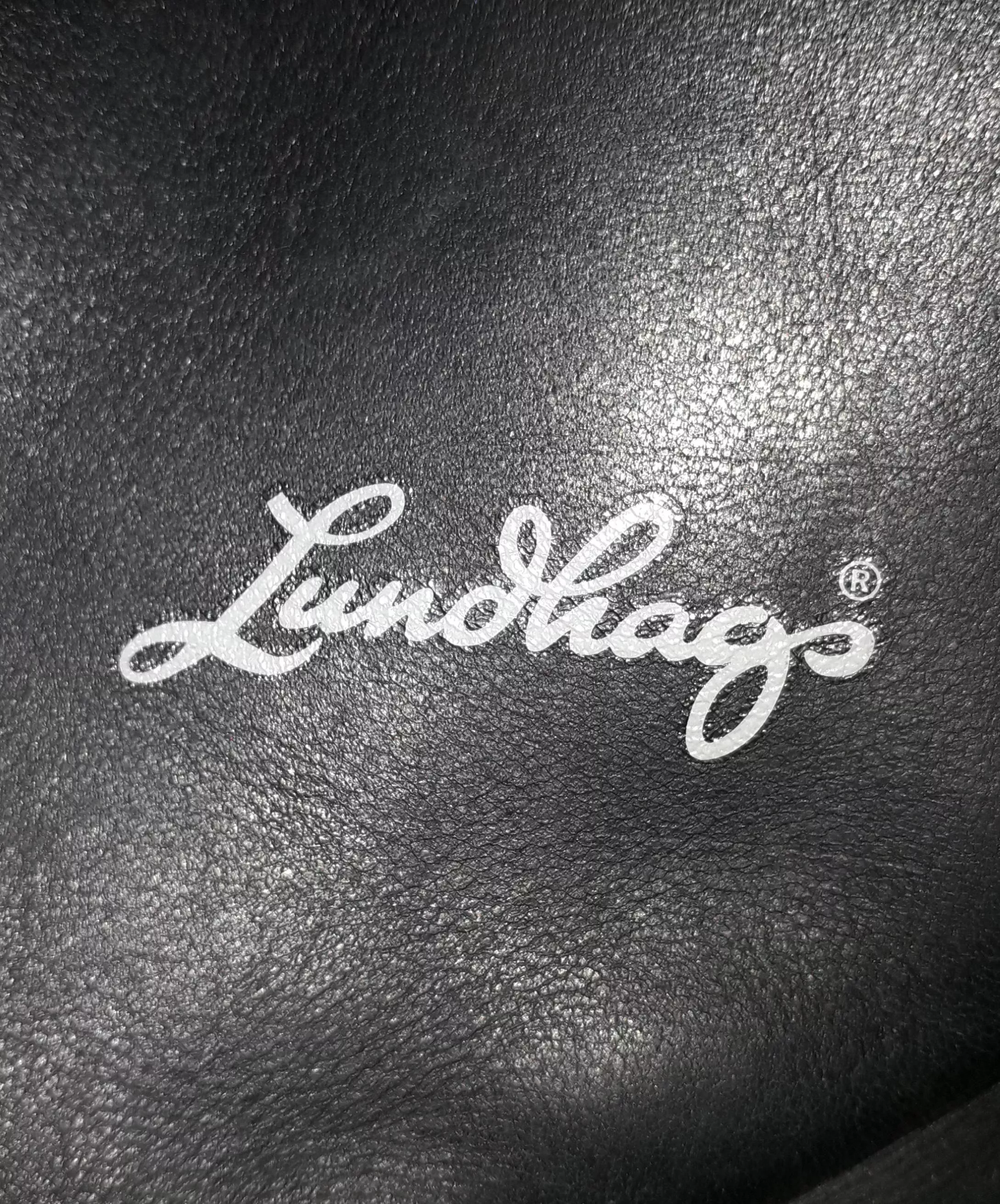 Can somebody tell me what brand is this?