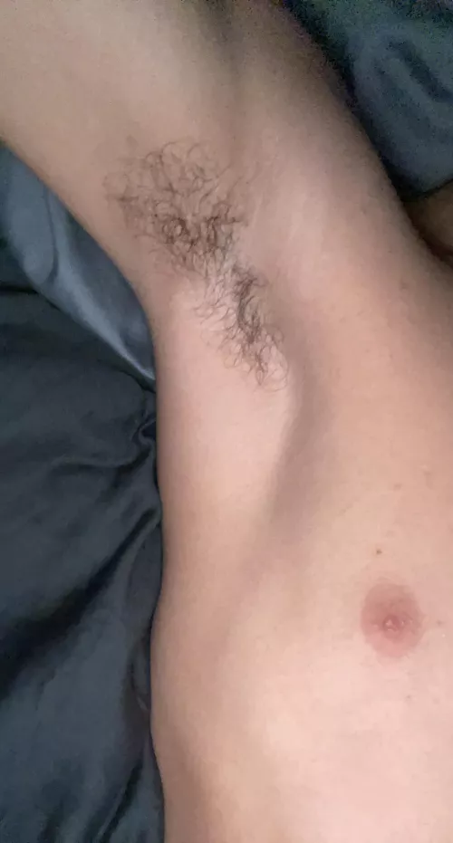 Can someone lick my pits? 18 NC