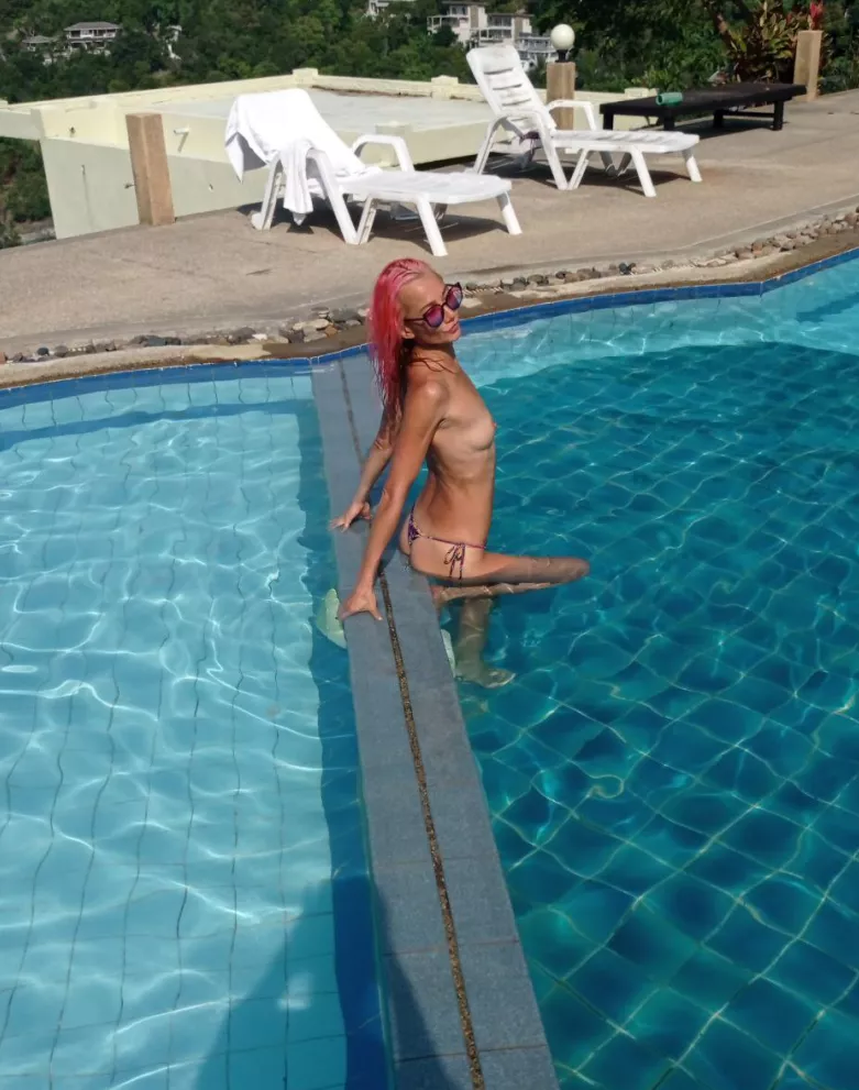 Can this 18 y/o be on your bucket list? 😏