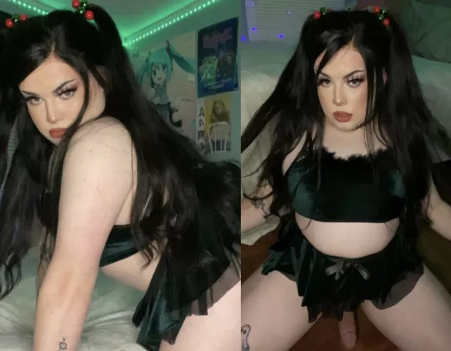 Can we fuck under the mistletoe? ^.^