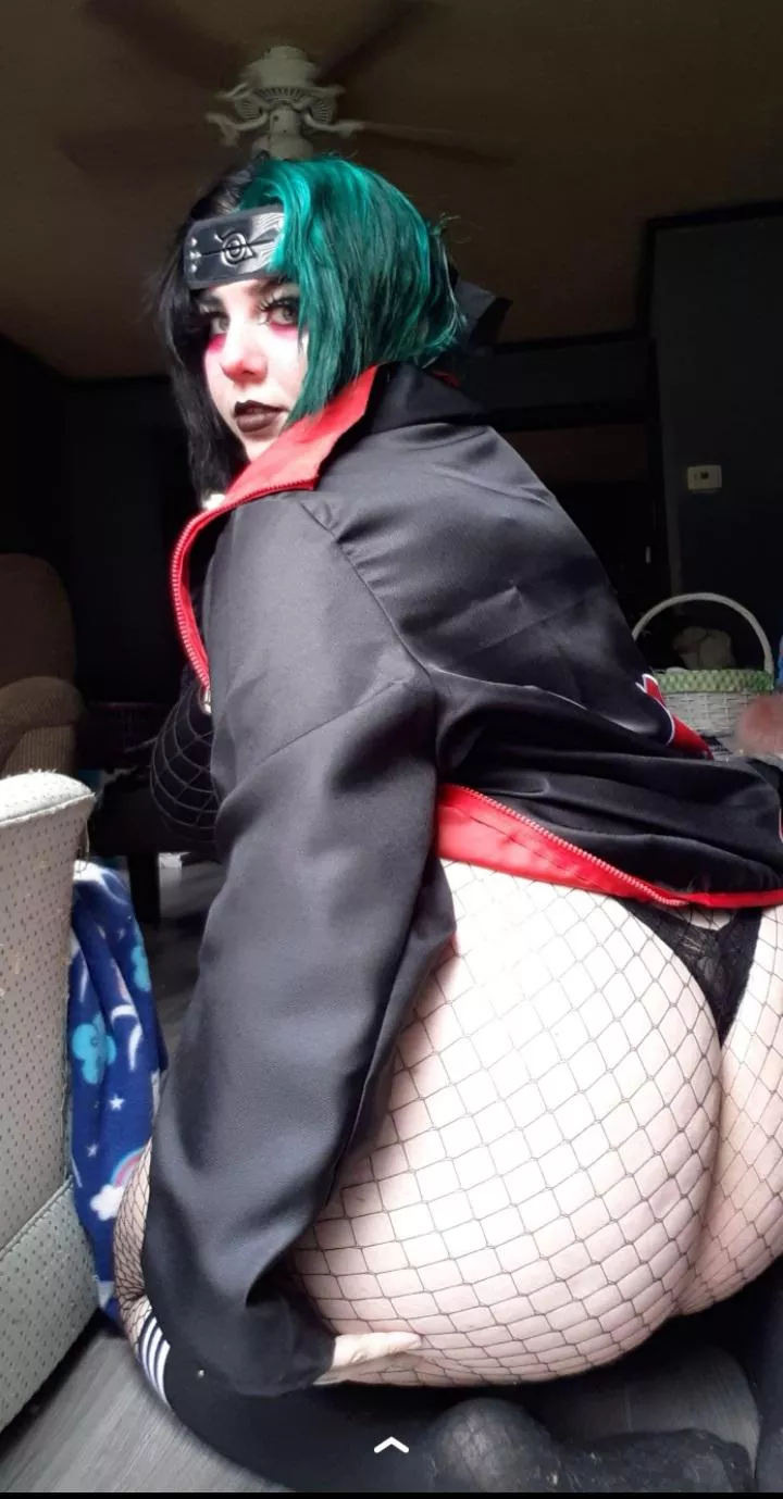 Can we watch anime and cuddle?