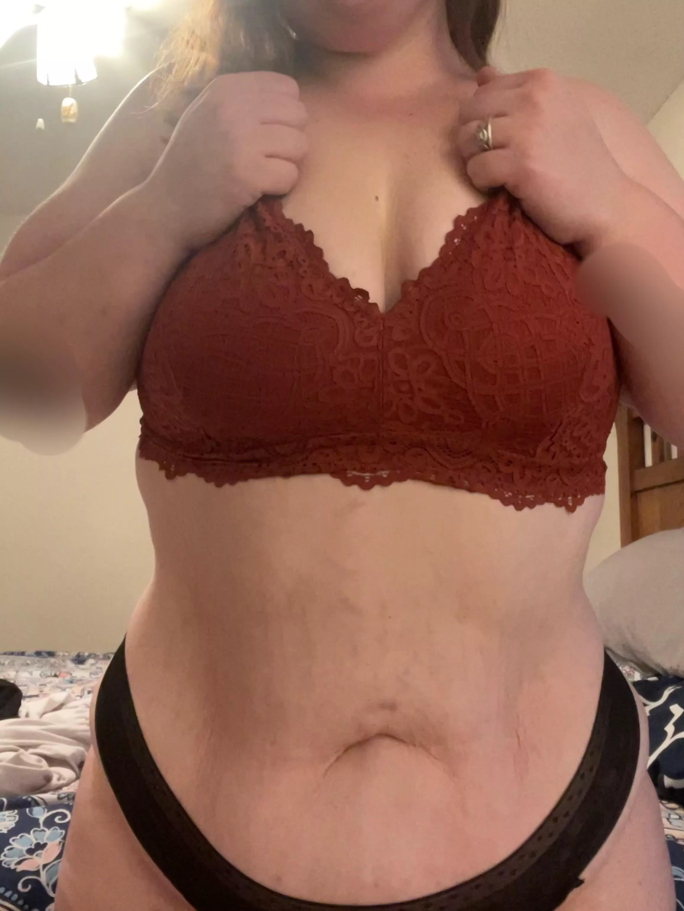 Can you appreciate a mom bod?