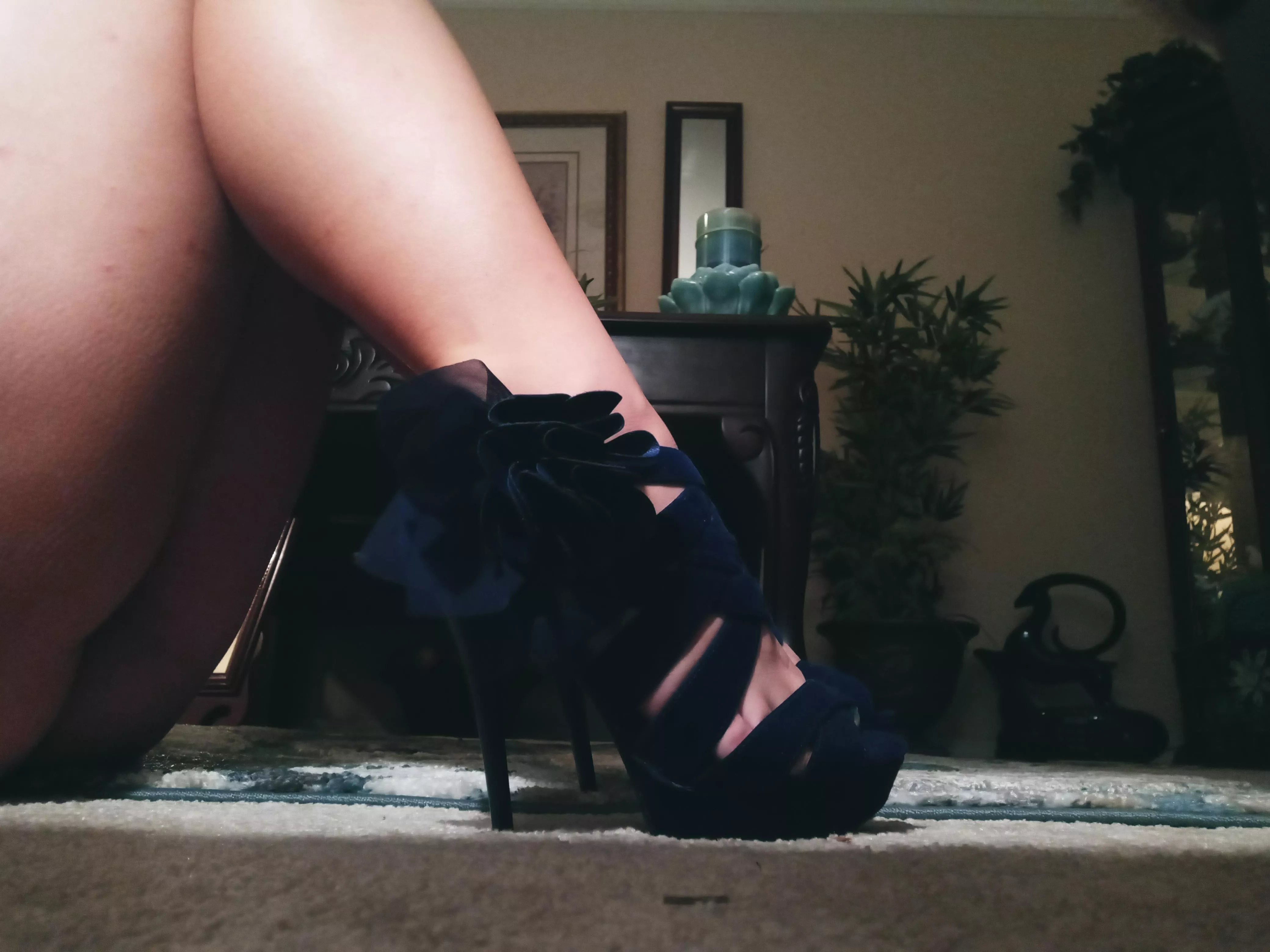 Can you believe I found these at the thrift shop. Yes, I made sure to clean them.