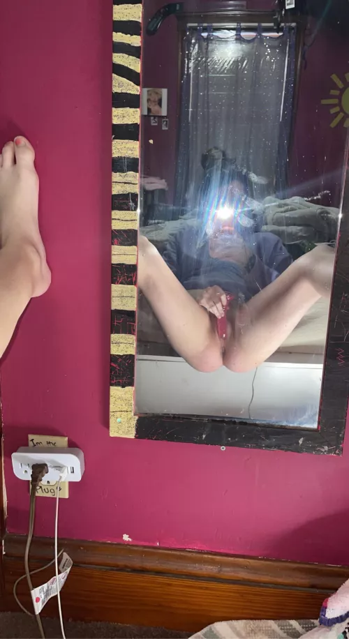 Can you believe Iβm 25 weeks pregnant
