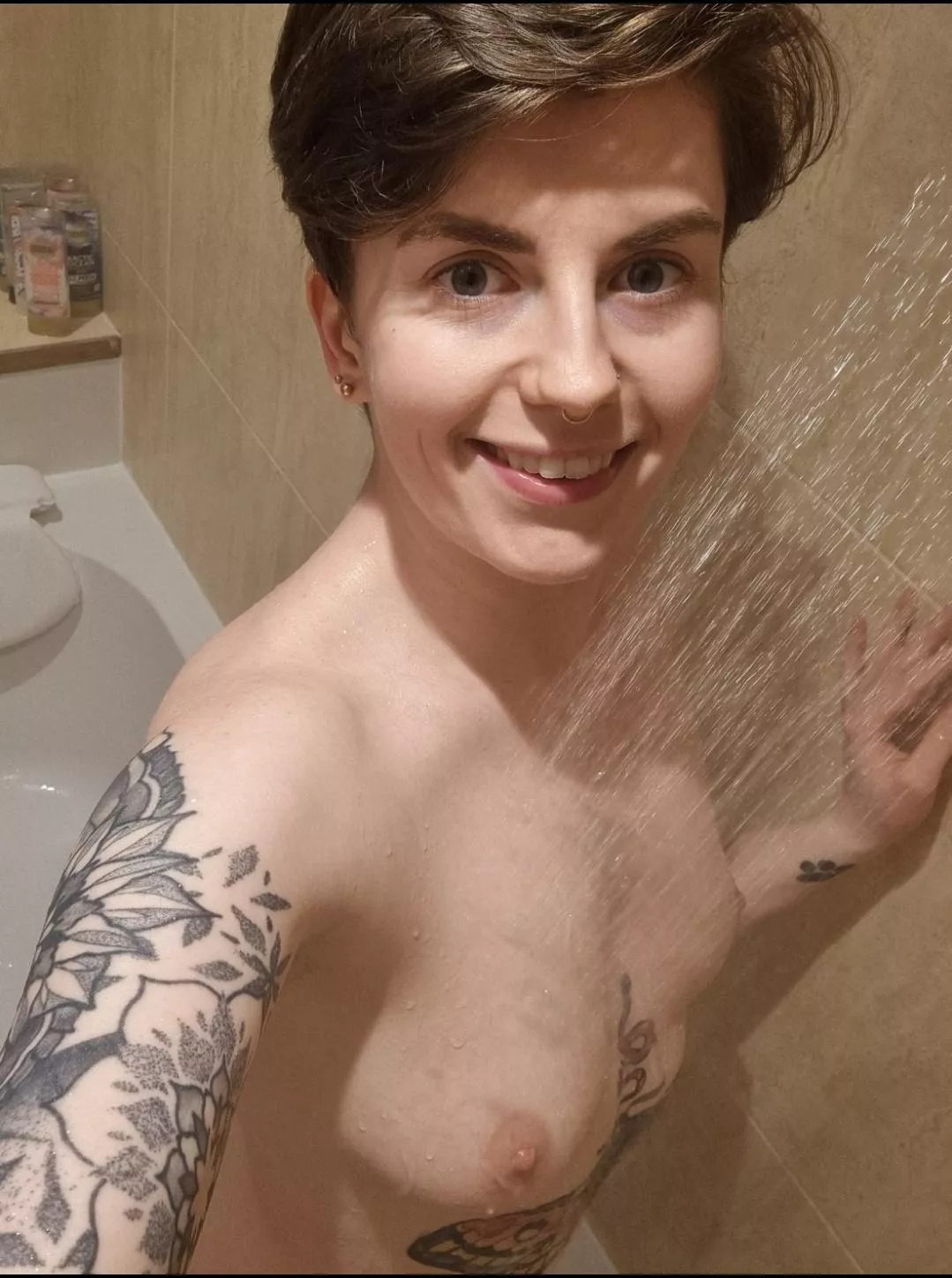 Can you help wash my back?