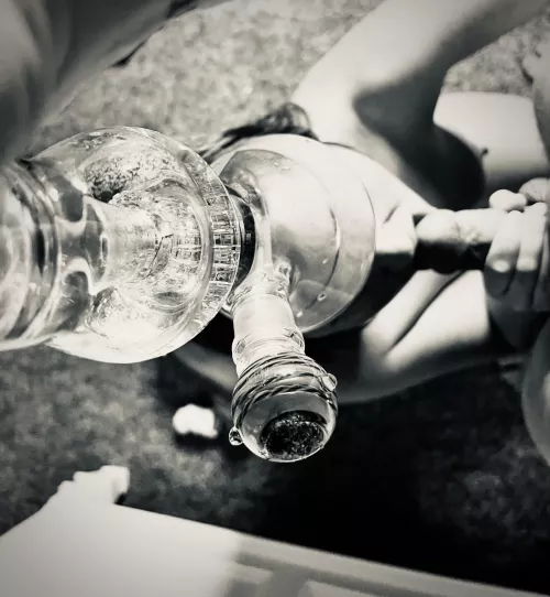 Can you think o[f] a better way to spend the afternoon? 💨[m]