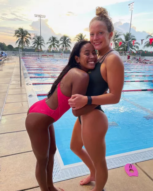 Canadian swimmers Aryanna Fernandes and Nina Kucheran