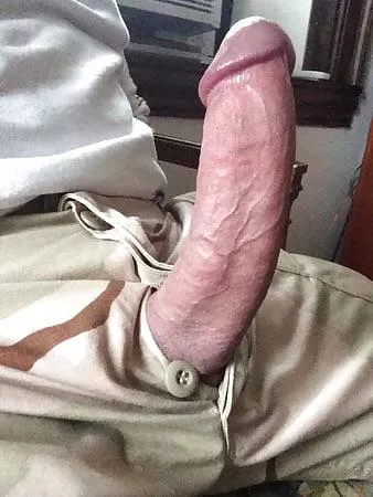 Cannot contain my fat dick in my pants today. Who wants to suck it? 🤤 Cannot contain my fat dick in my pants today. Who wants to suck it? 🤤