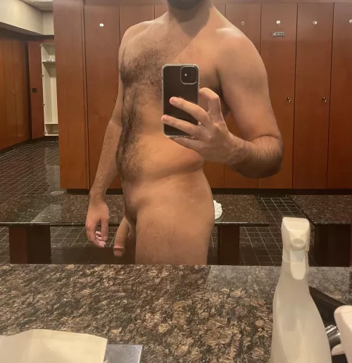 Canβt resist a locker room pic