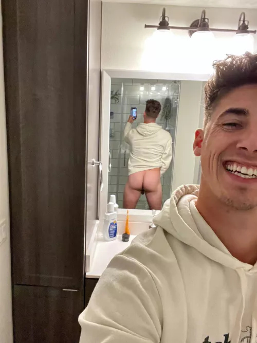 Cant seem to keep my pants onπ