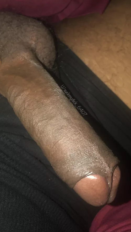 Can’t sleep, help me cum. Dm open or add sn4p n kikk send pics first