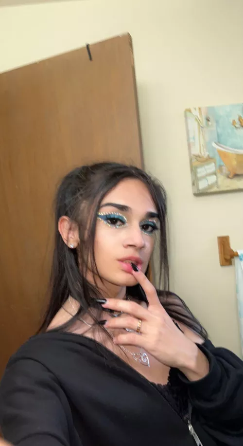 cant wait til i take this makeup off lolol