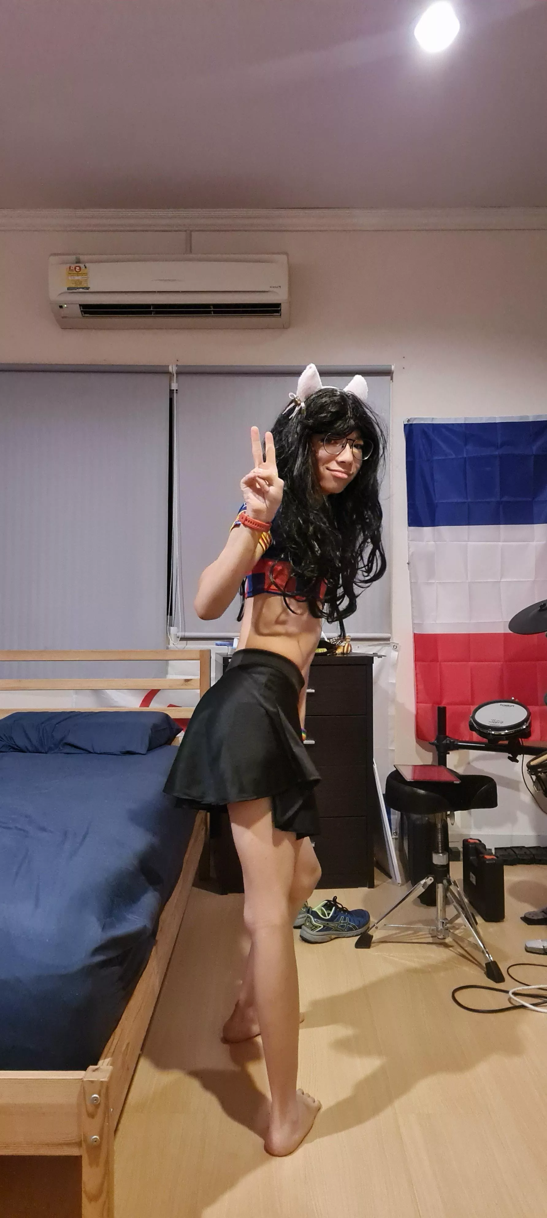 Care to join me in bed😊😊