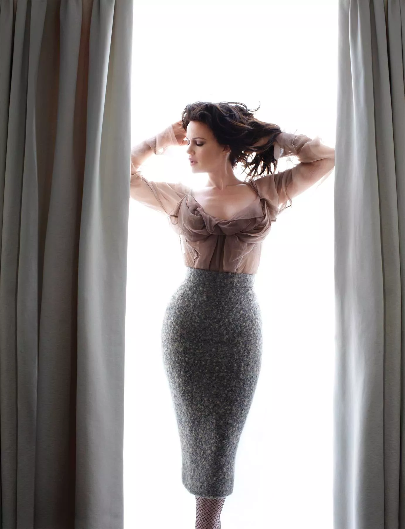 Carla Gugino doesn't get nearly enough love.