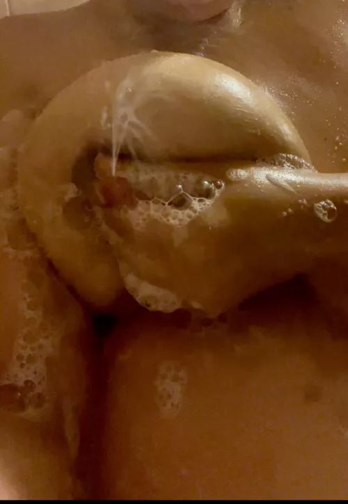 Caution spray zone 🥛