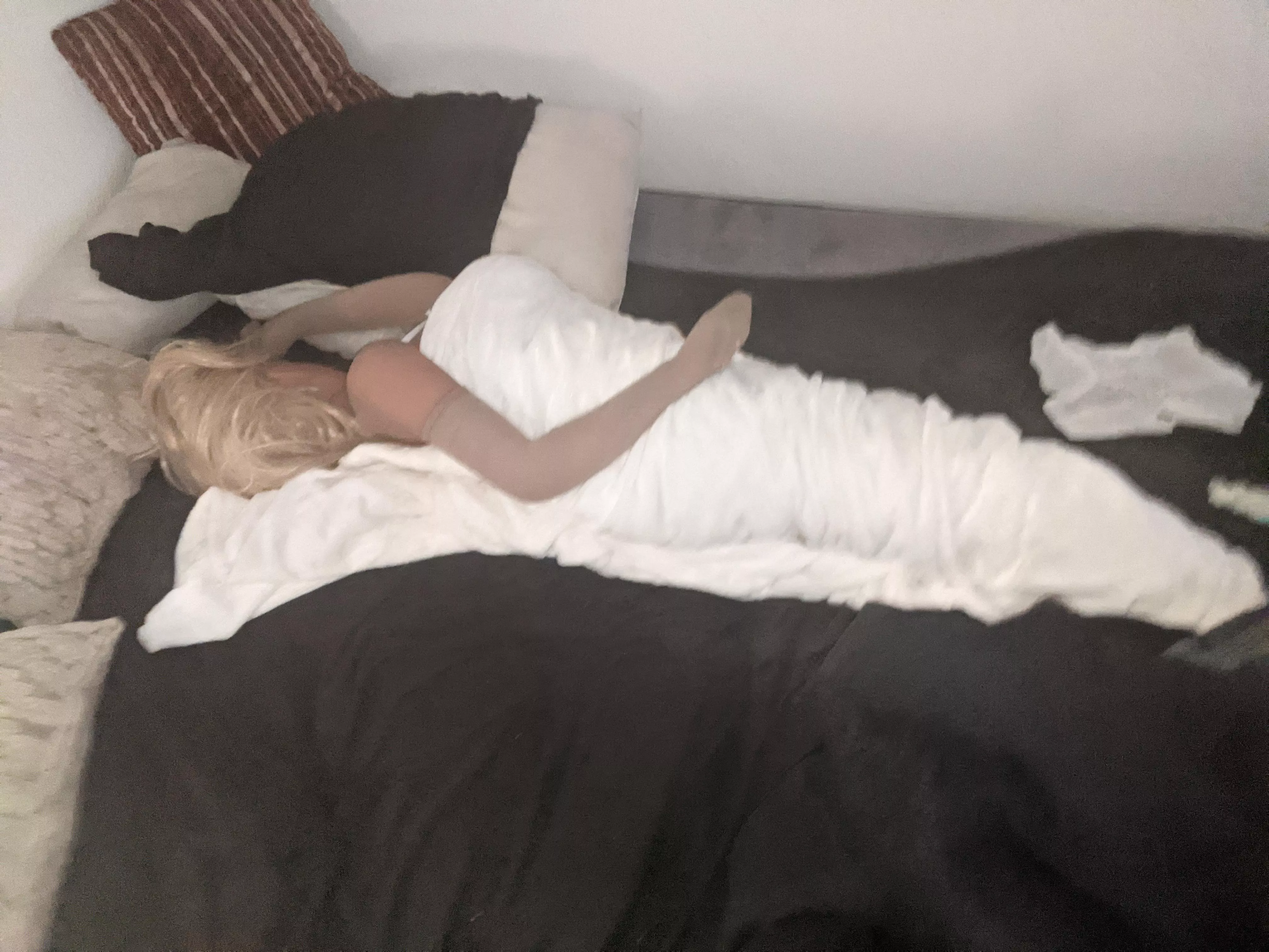 Caveman, woman, me, cocoon, electrical blanket = stress relief grrr...