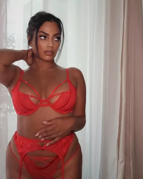 Chandrika Ravi