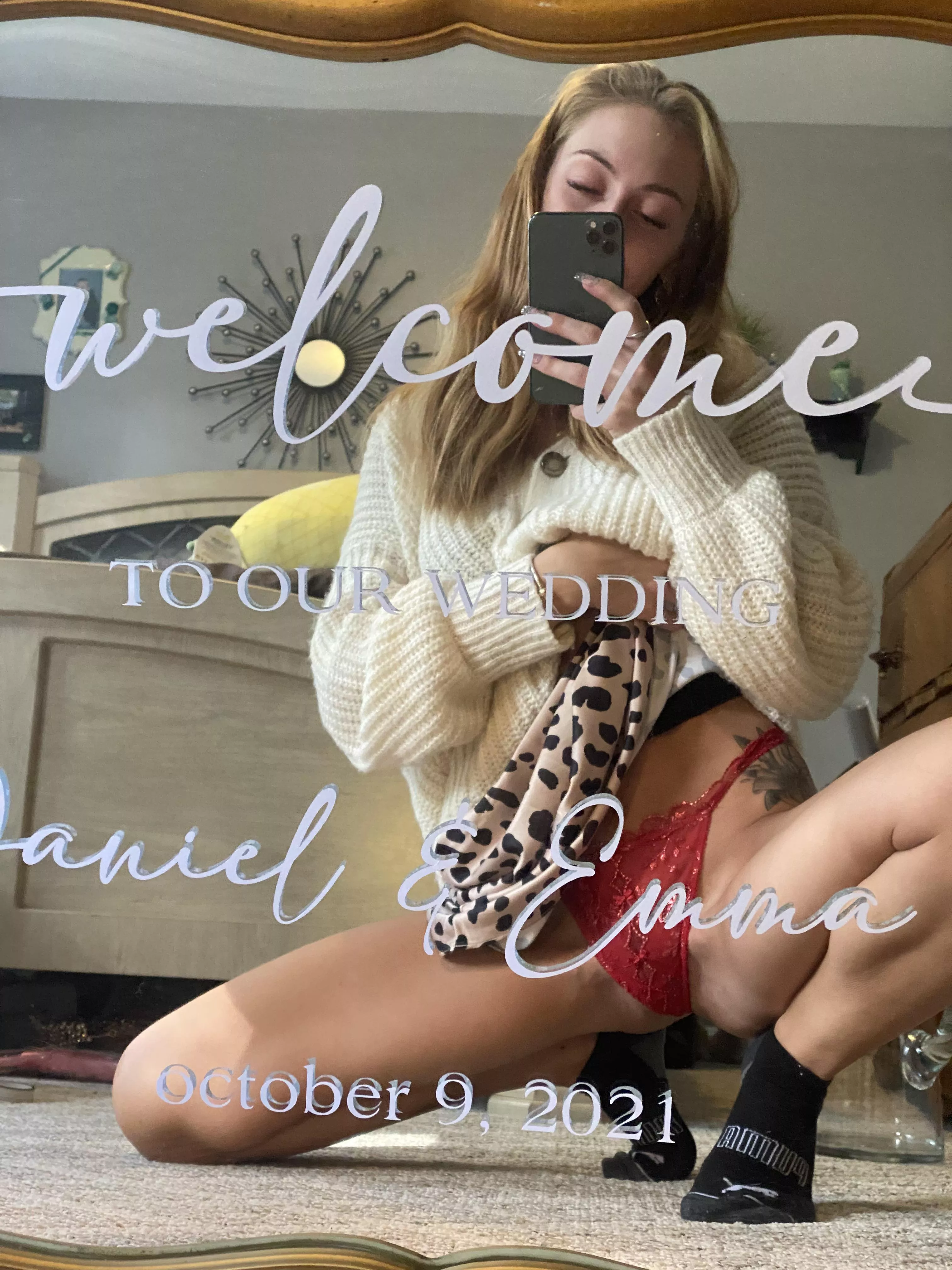 Check out the link in my bio to see the sexiest strip tease you’ve ever seen 🤤💦 Check out the link in my bio to see the sexiest strip tease you’ve ever seen 🤤💦