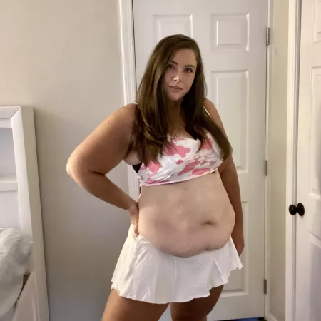 Cheerleader that got fat vibes β¨