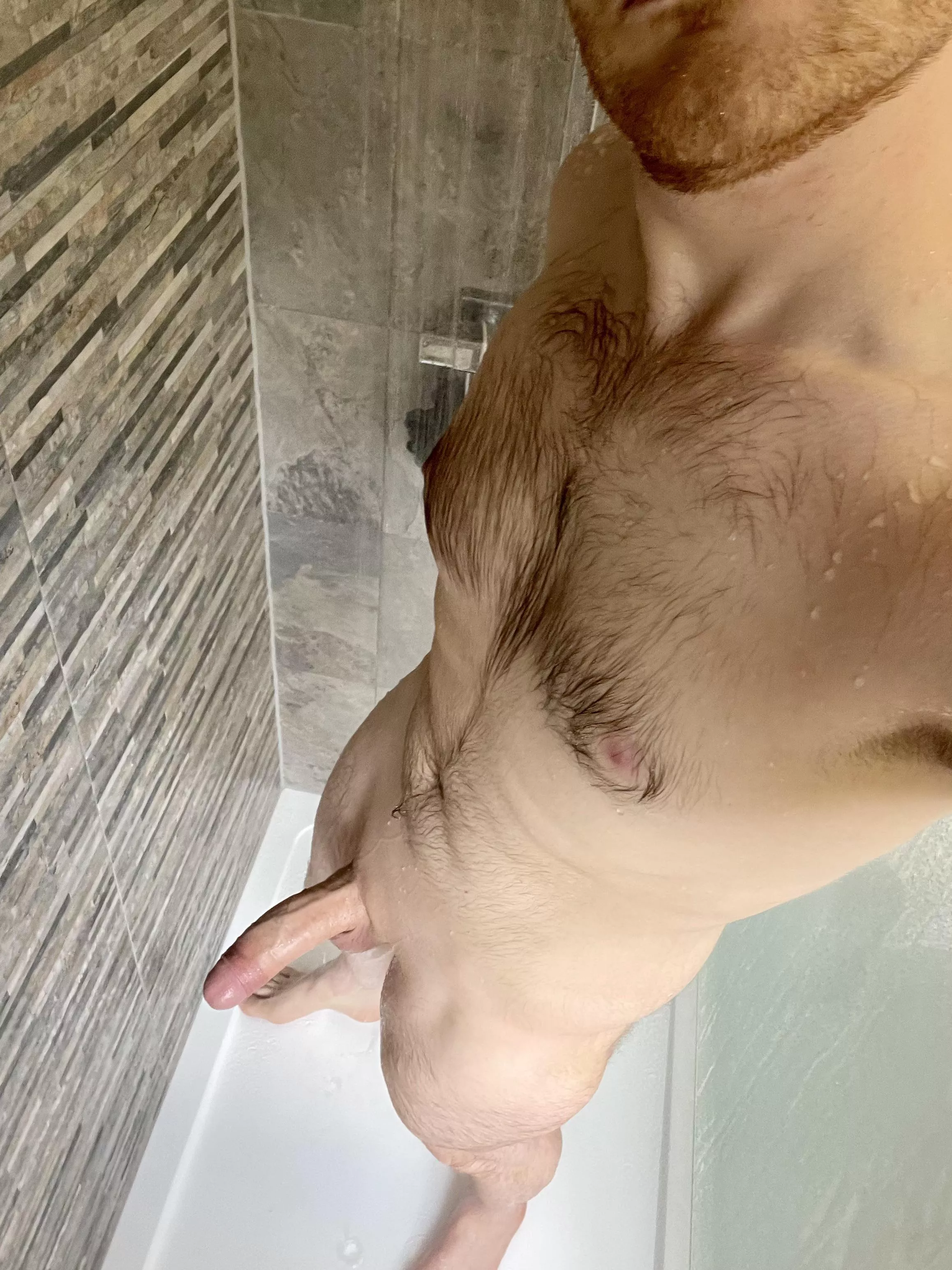 Chest hair looks even better when it’s wet… don’t you think? Chest hair looks even better when it’s wet… don’t you think?