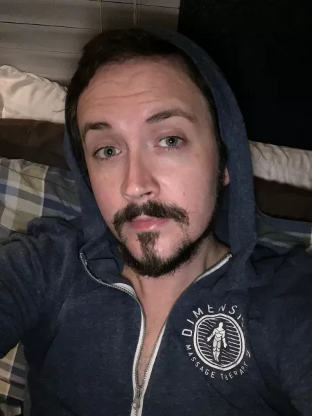 Chillin Iβm my undies about to play some Diablo 3. What are yβall up to?