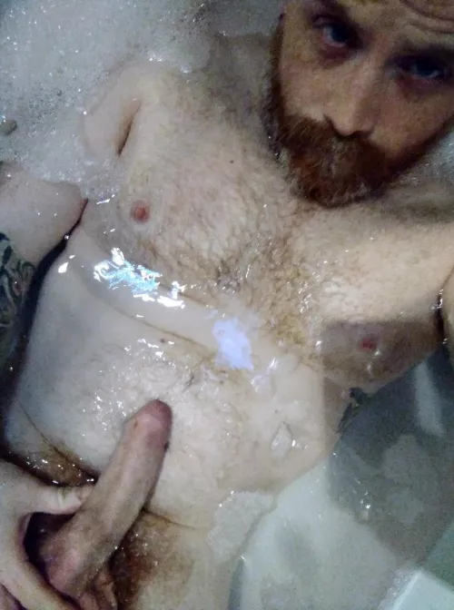 Chillin in the tub