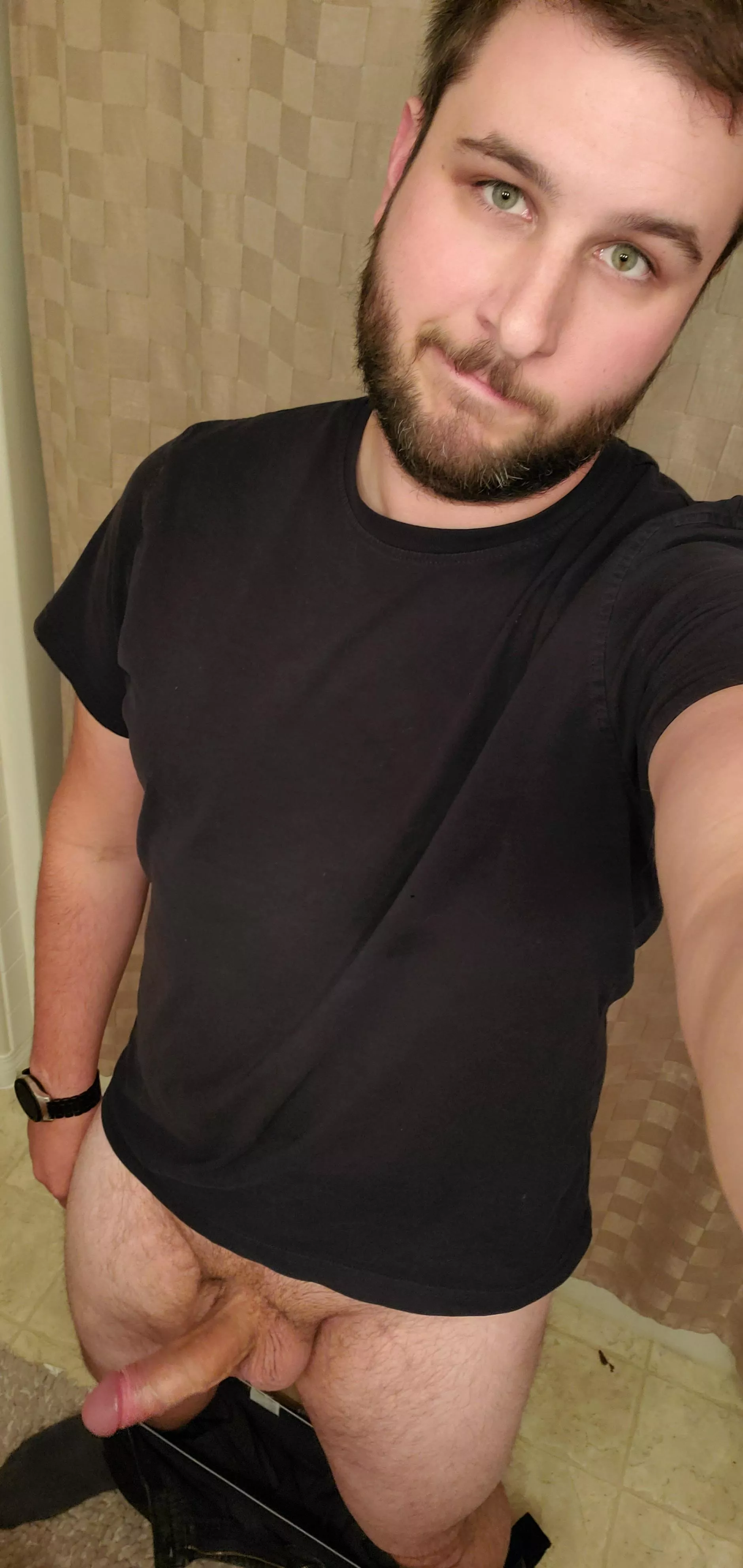 Chilling on a titty Tuesday bored? Spice it up with strangers on reddit 😋 Chilling on a titty Tuesday bored? Spice it up with strangers on reddit 😋