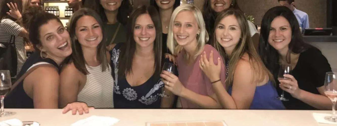 Choose 2 for a threesome 😍