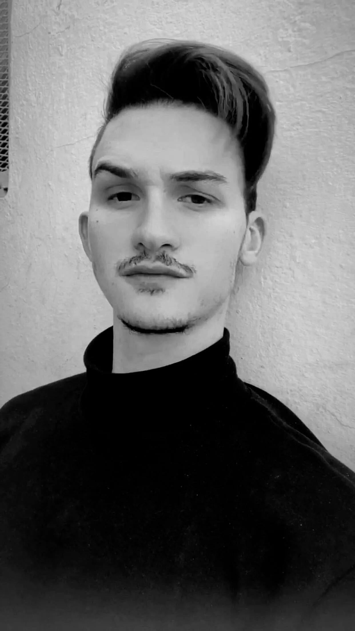 Choose me a Game based on this pic 👾 …(also Dms r open if u wanna chat)