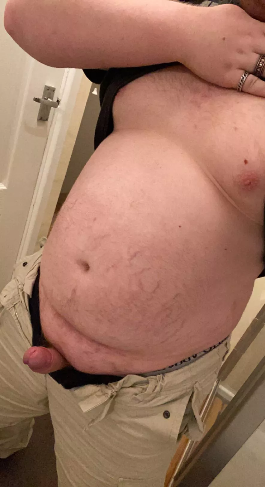 Chubby boy needs his daddy🥺🤤