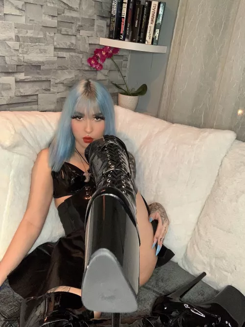 Clean the bottom of my boots with your tongue like a good little slave for your [domme]