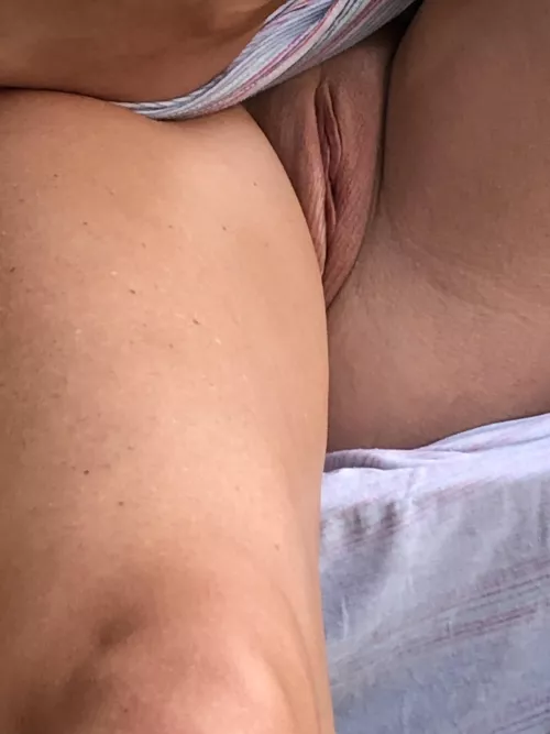 Closeup upskirt