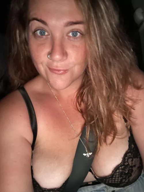 Clothes are optional for car rides right 😄