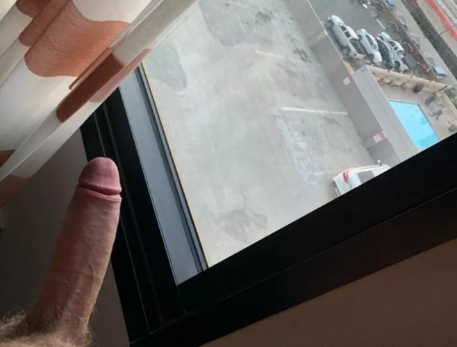 Cock out, Foreskin back