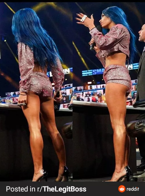 Cock tease Sasha in her tiny shorts and heels
