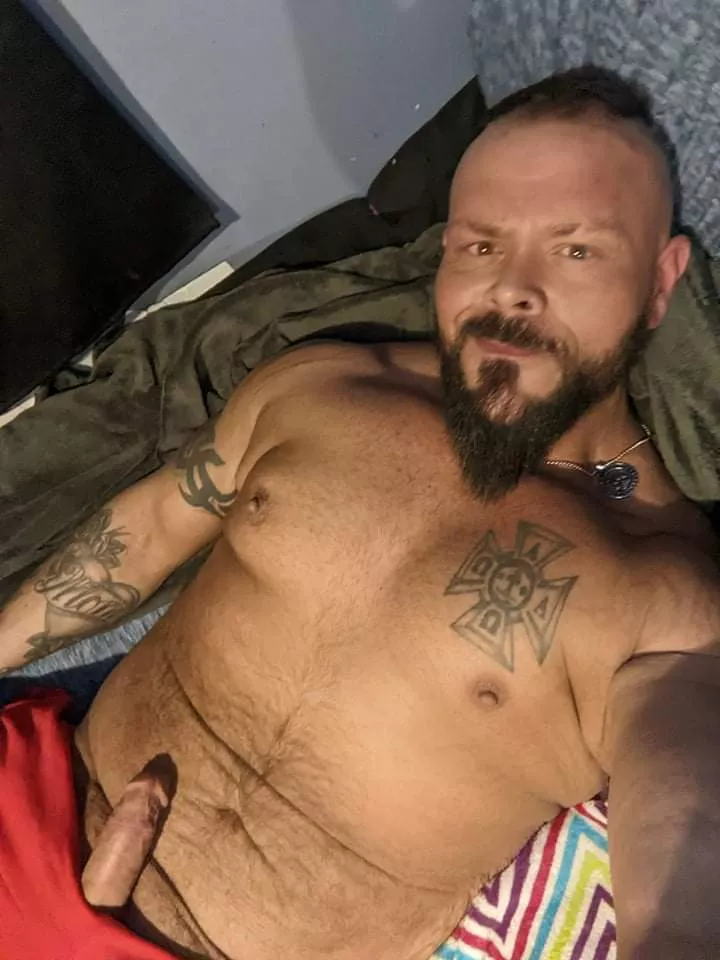 Cold morning, come get warmed up with me 😈