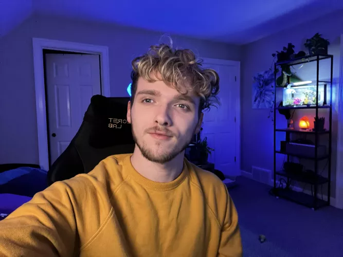 Cold weather and some Gaymes:) (Last post got removed)