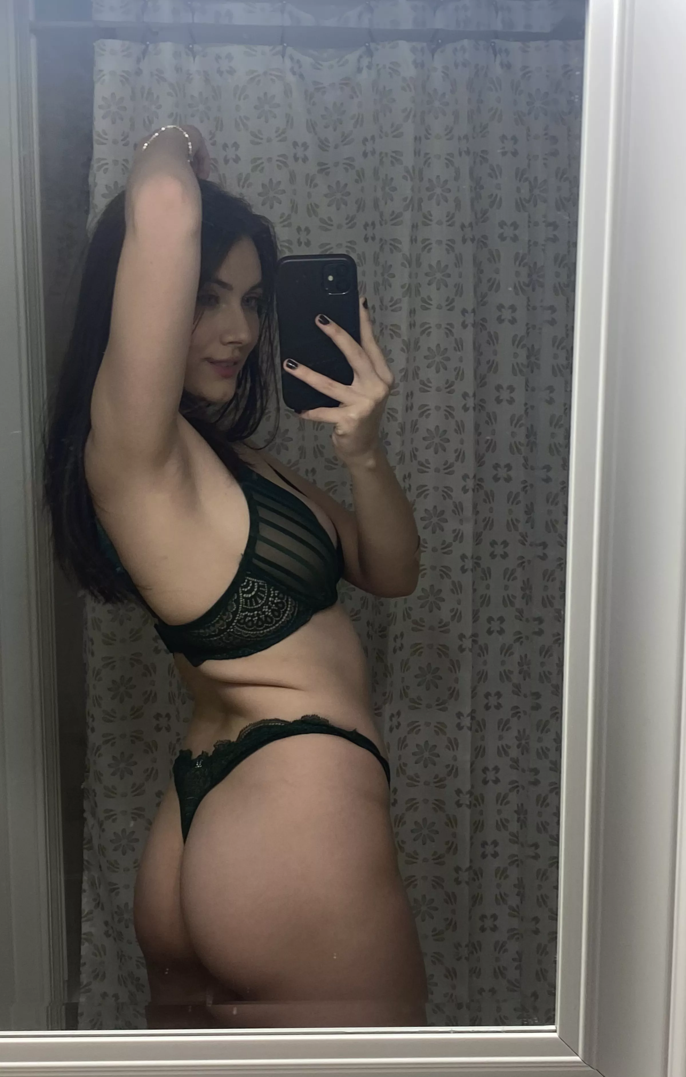 College bathroom selfie :) [F]