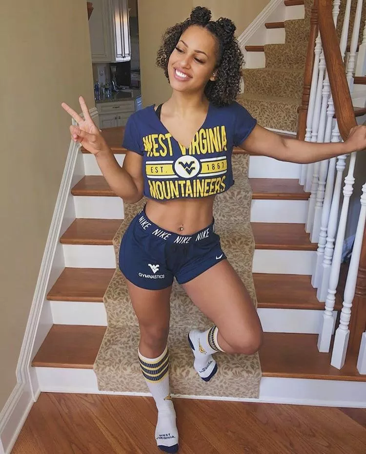 College g4mnast convincing you to fuck her