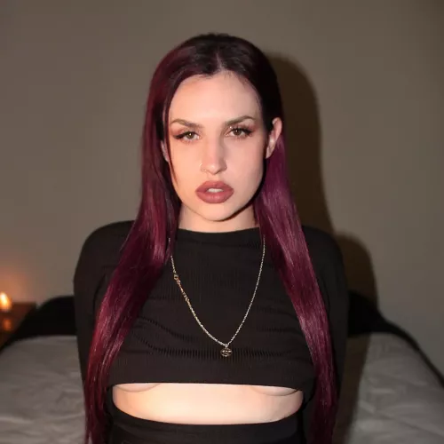 Colored hair and lipstick 💄💋