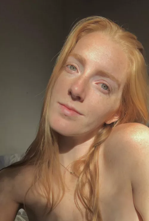 Come a little closer✨