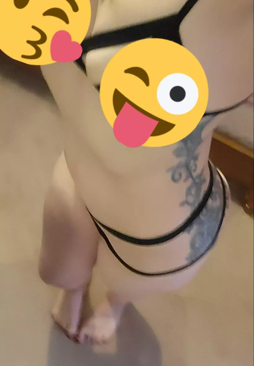 come check me out! :) https://onlyfans.com/bettiebea come check me out! :) https://onlyfans.com/bettiebea