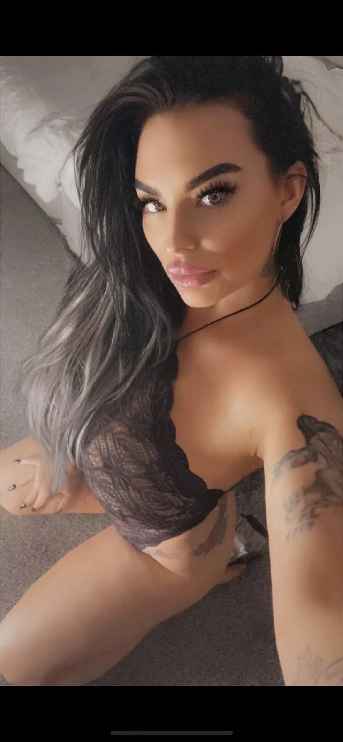 Come check out my 🌶 content 🤌