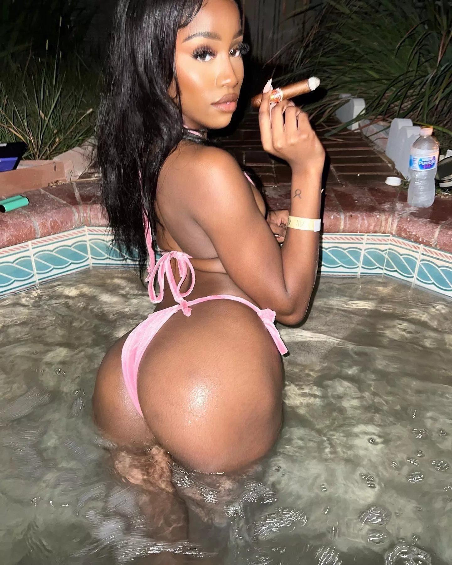 Come destroy this dirty ebony slut