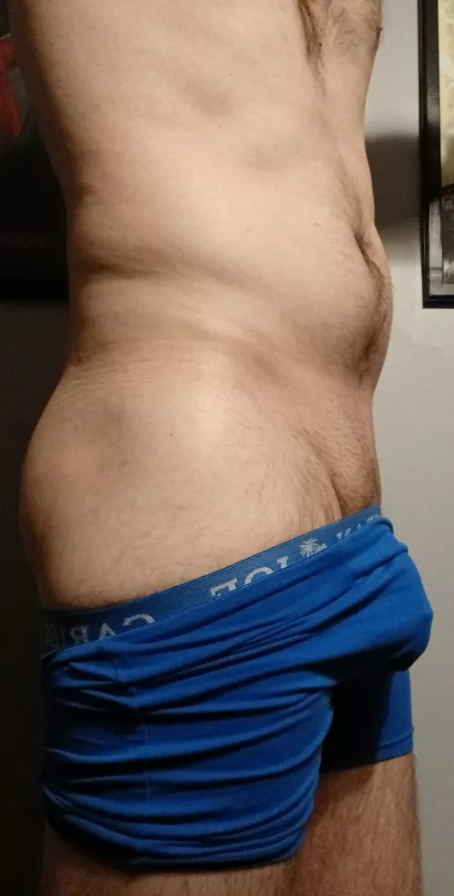 Come get naked with me