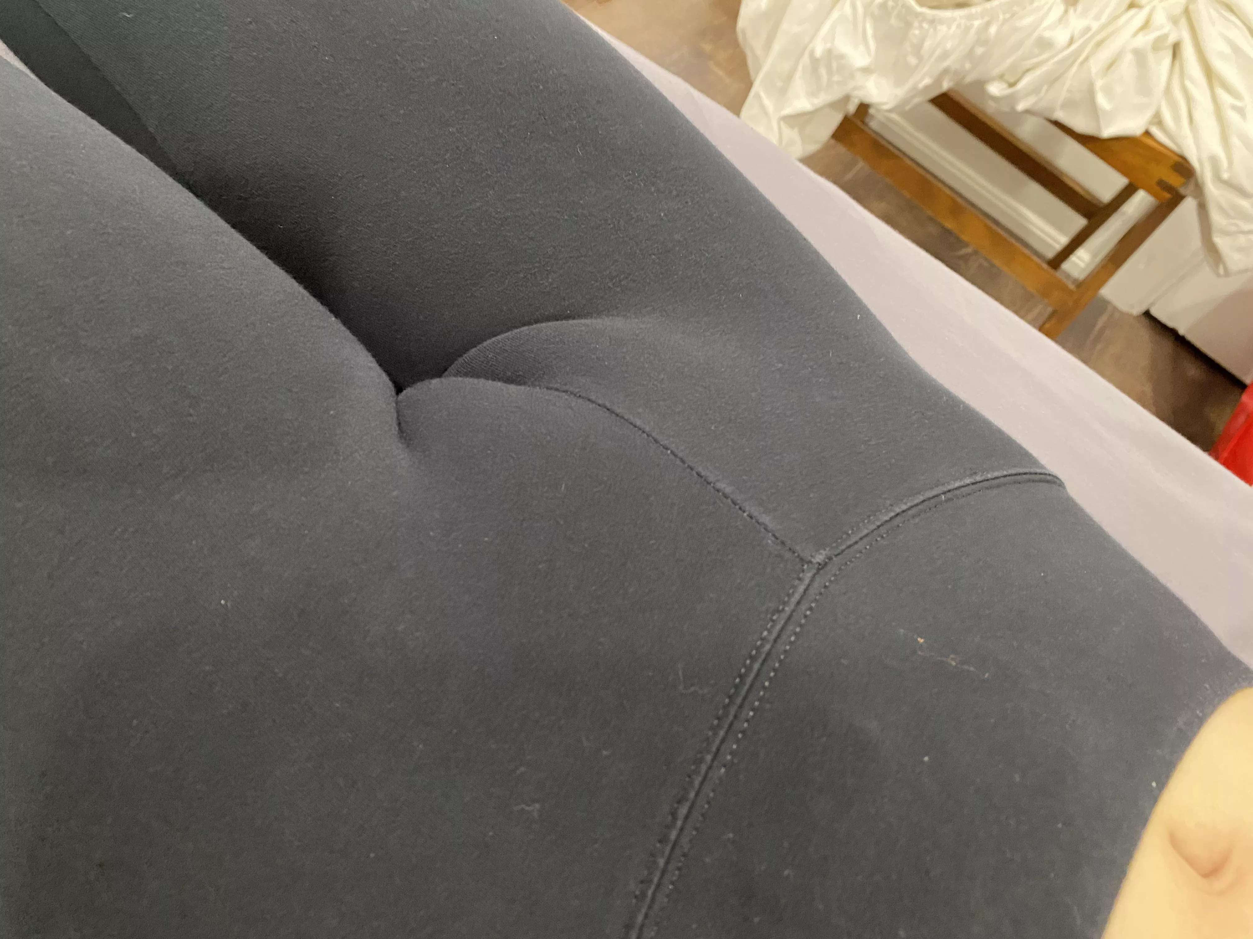 Come here and play with me please! 🥺