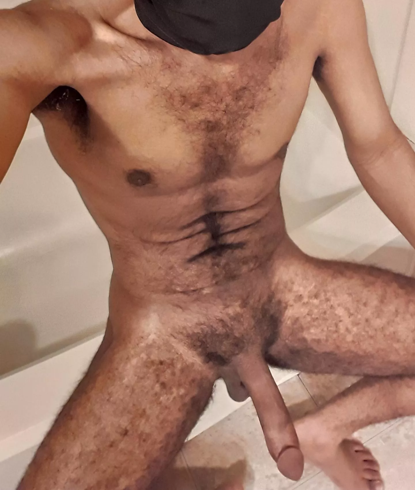 come join me in the shower😘