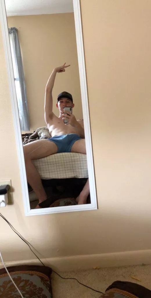 come on dude, just touch it come on dude, just touch it