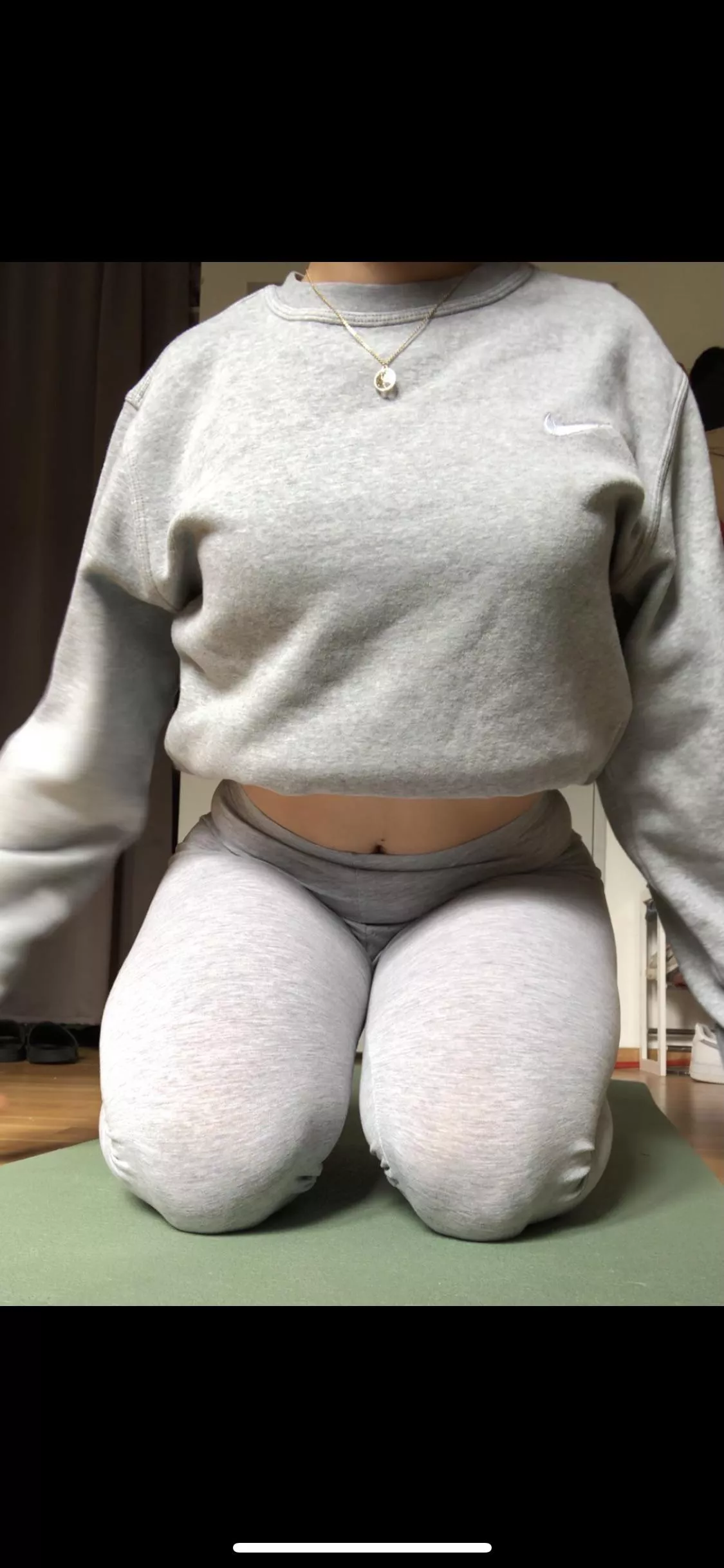 Come over, I offer: free dick ratings, toy play, sucking dick vids, boy/girl content, piled naked twerking, dirty talking, custom requests and more on my OF π₯΅π Link in my pinned post ππ Come over, I offer: free dick ratings, toy play, sucking dick vids, boy/girl content, piled naked twerking, dirty talking, custom requests and more on my OF π₯΅π Link in my pinned post ππ